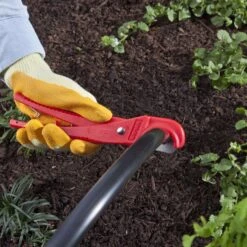 Raindrip For 1-1/4 In. Tubing Drip Irrigation Tubing Cutter 1 Pk -Watering Zone 7b42c23b d18d 4717 b052 7fd7c67ed2a4