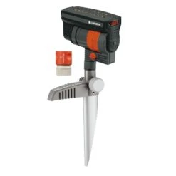 Gardena Plastic Spike Base Oscillating Sprinkler 2300 Sq Ft